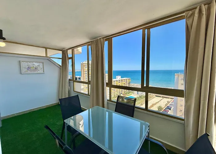 Poseidon Sea Views & Pool