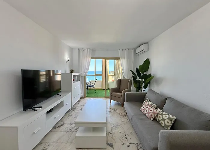 Poseidon Sea Views & Pool Διαμέρισμα *