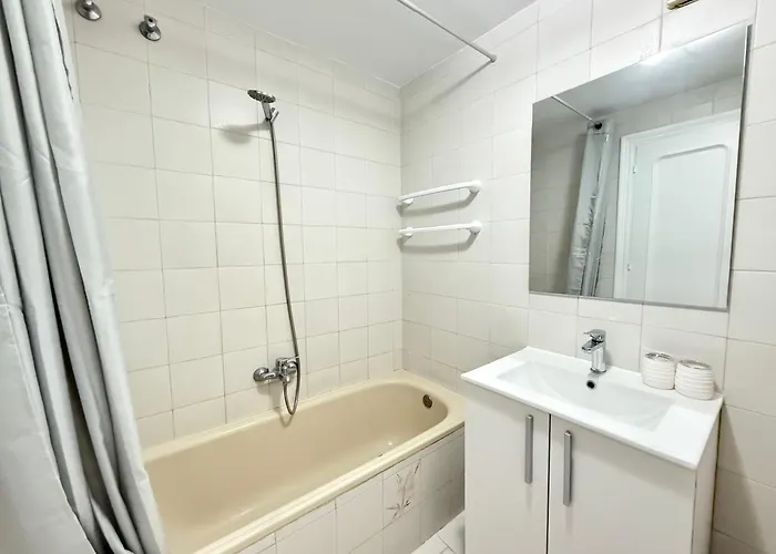 Poseidon Sea Views & Pool