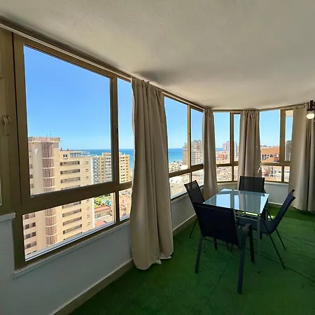 Poseidon Sea Views & Pool Fuengirola